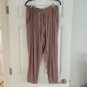 Aritzia Wilfred Marais Rolled Cuff Pants business casual nutmeg size Large